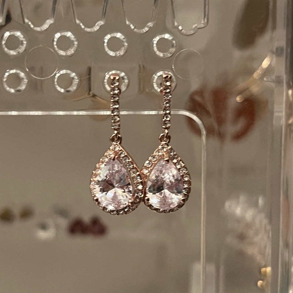 Lauren Conrad earrings